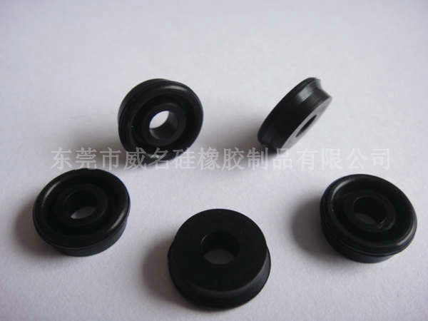 304不銹鋼紅酒塞有哪些注意事項(xiàng)？